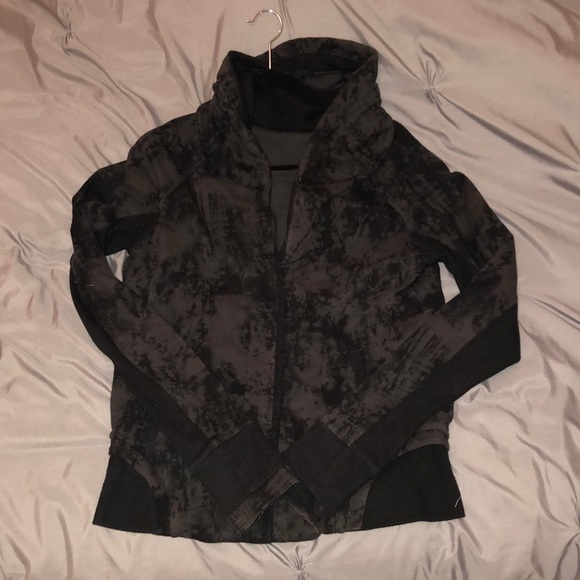 Lululemon To Class Jacket, Sz 10 - Picture 2 of 7